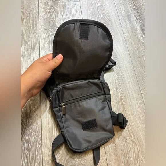 Black Men's  Bag - Picture 6 of 10